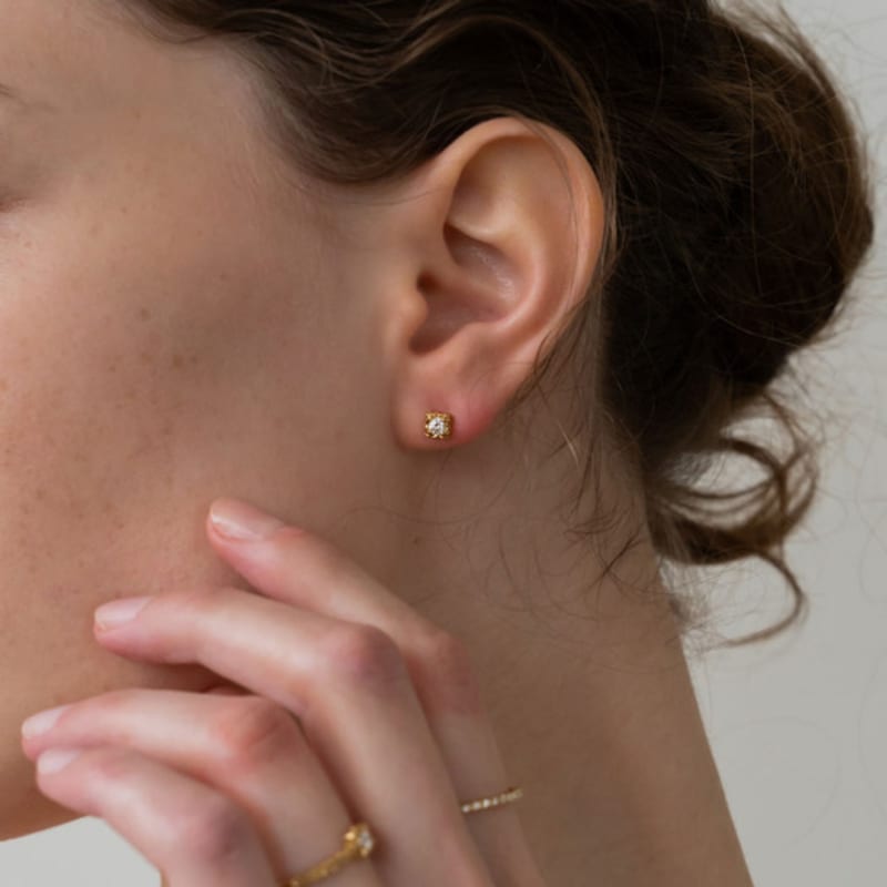 Dawn of Me 14K Twilight Petite Dia Earring