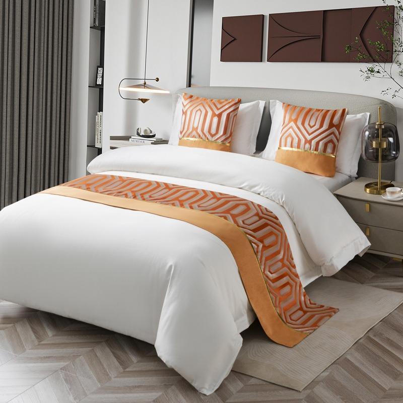 

Высококачественные дорожки с вышивкой, золотисто-красные покрывала с флагами, наволочки, постельные принадлежности, домашний декор для отеля, новые китайские атласные дорожки 50*260cm 1pcs