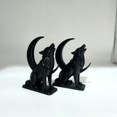 Crescent Wolf Statue Ornament, Ecological Nature Enthusiasts Birthday/Christmas Gifts, Halloween Art Christmas Elegant Design
