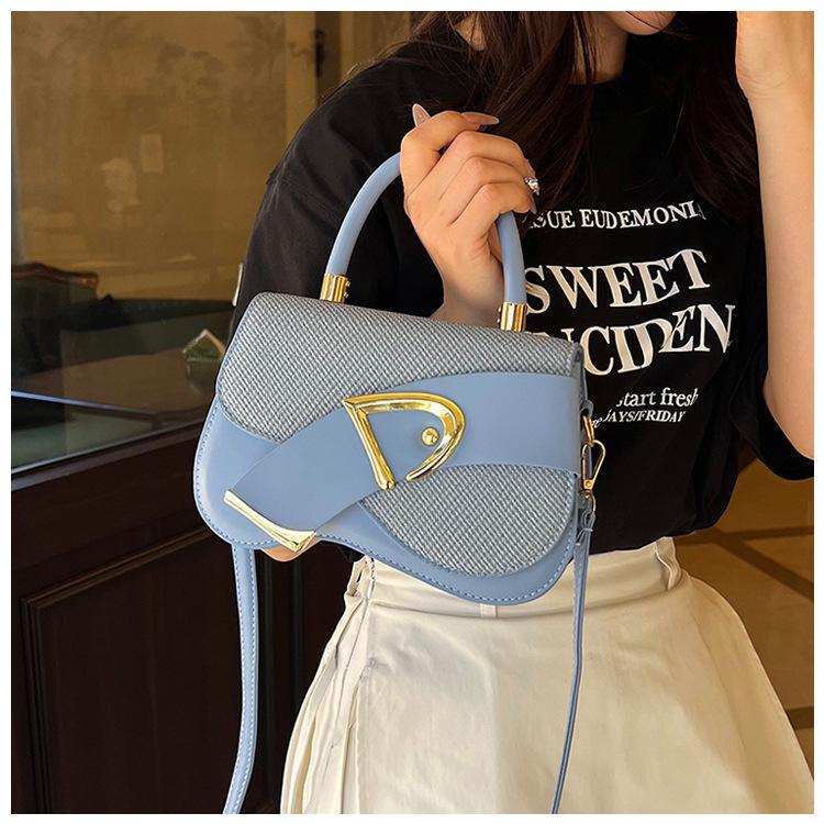 Korean-Style Trendy Influencer Crossbody Handbag – 2025 Versatile Casual Fashion