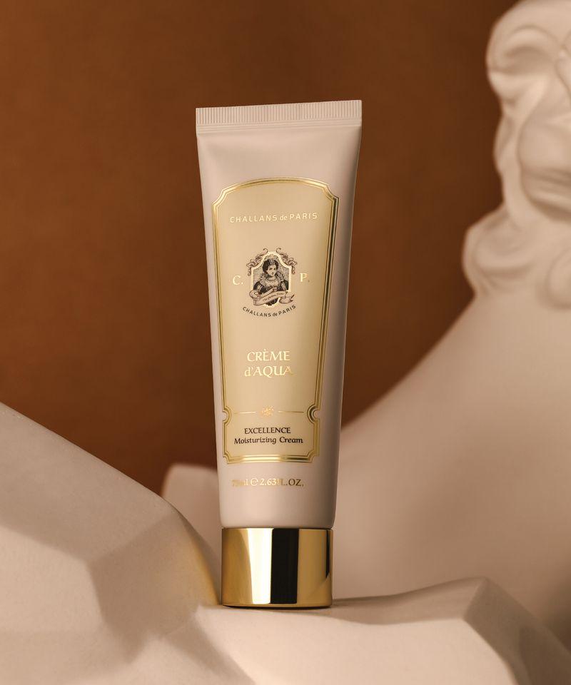 Large-capacity ultra-moisturizing cream Excellence