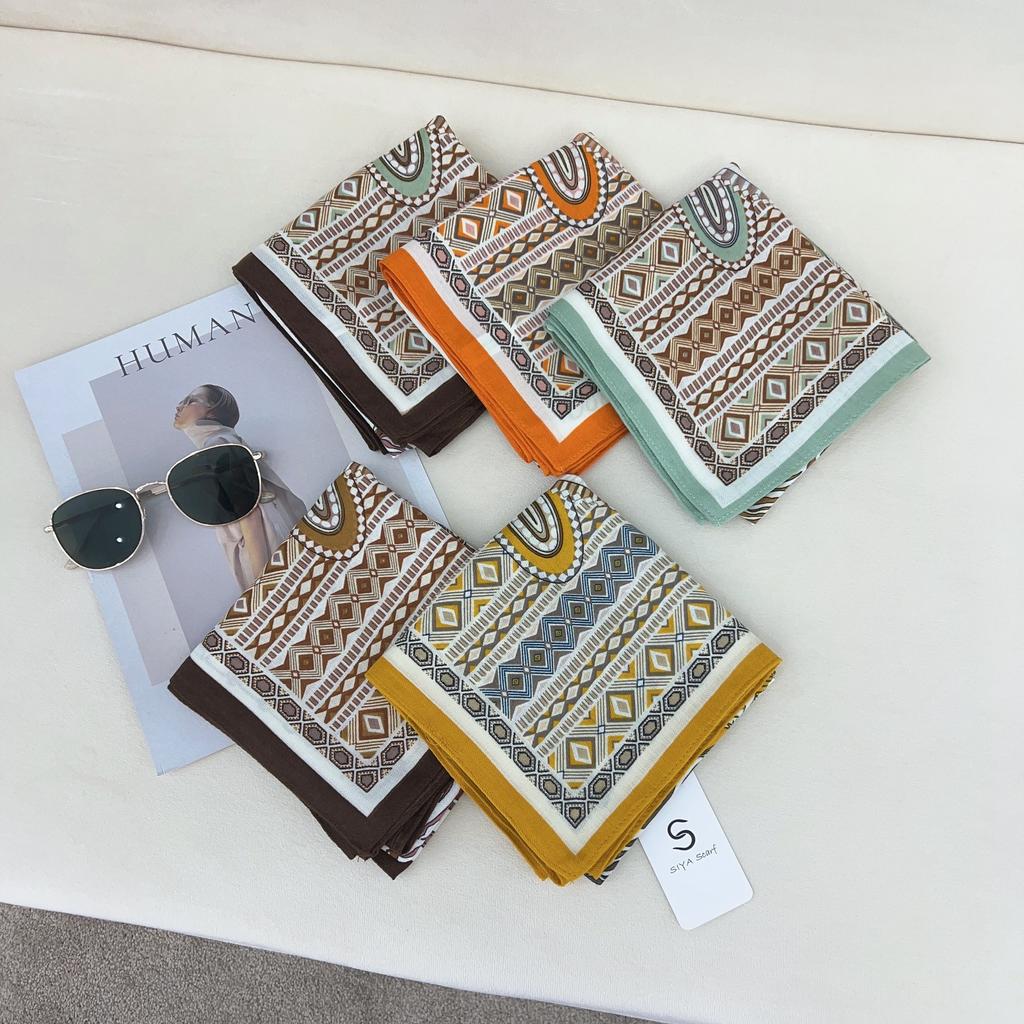 2024 New Fashionable Versatile Silk Scarf 68 Cm Printed Sunscreen Decorative Small Square Scarf Velvet Texture Scarf