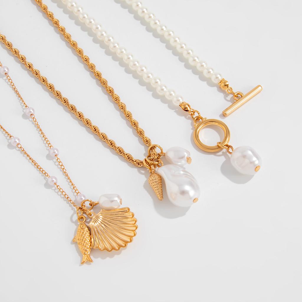 Baroque Imitation Pearl Beaded Shell Necklace, Ocean Wind Conch Small Fish Pendant Collarbone Chain