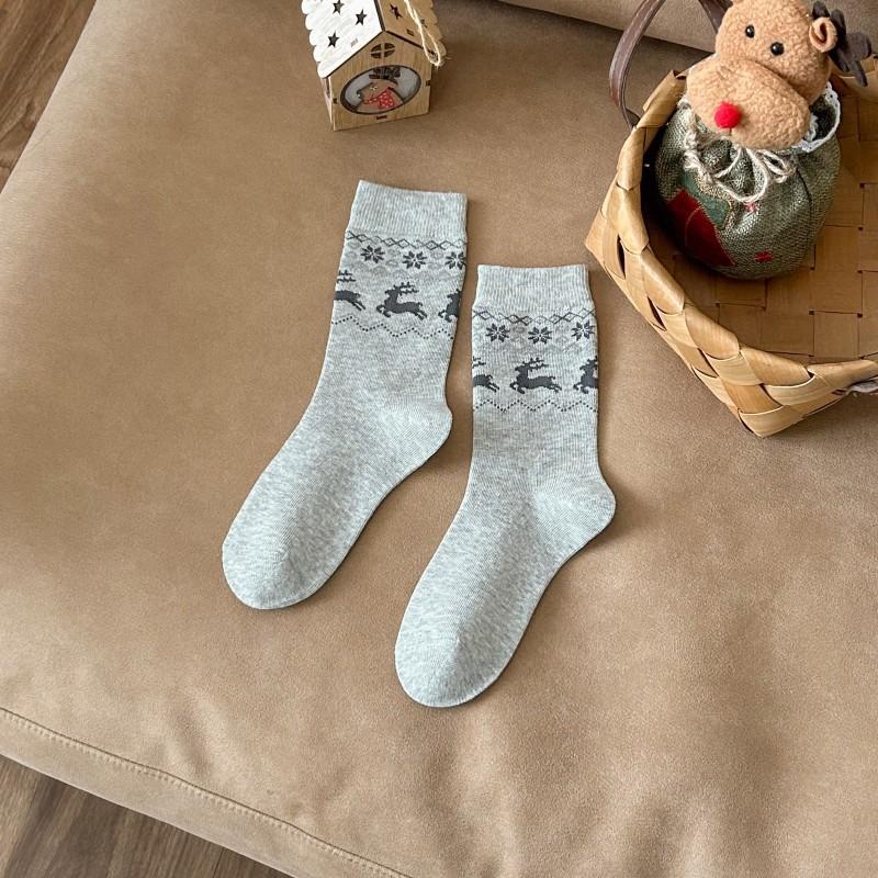 Grey Socks, Women's Retro Deer Cotton Socks, Mid-calf Socks for Autumn and Winter, Ethnic Style, Pile Long Calf Socks