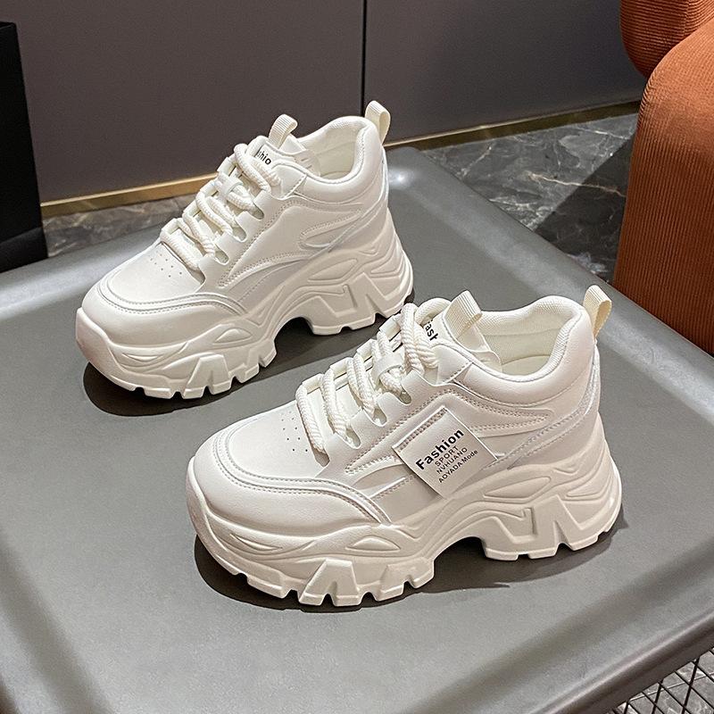 2025 New Spring Thick-soled Inner Height Increase Dad Shoes Women's Small Height Sports Shoes Versatile and Popular Women's Shoes