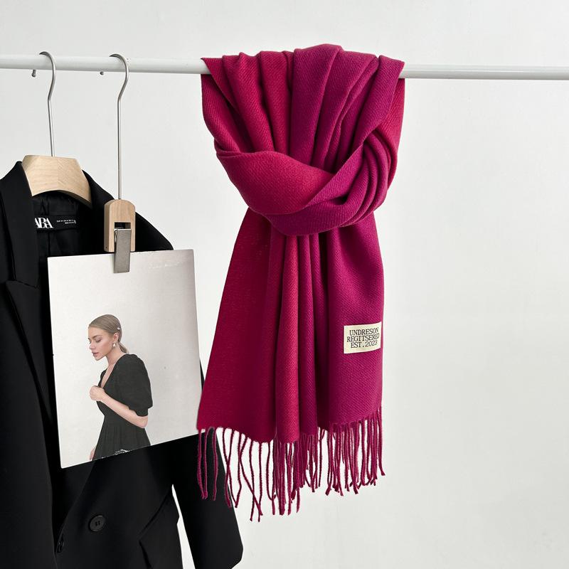 Kaschmir-Handgefühl Herbst und Winter Einfarbiger Schal Damen Dicke Quaste Einfacher und vielseitiger weicher und warmer Kaschmir-Imitat-Schal