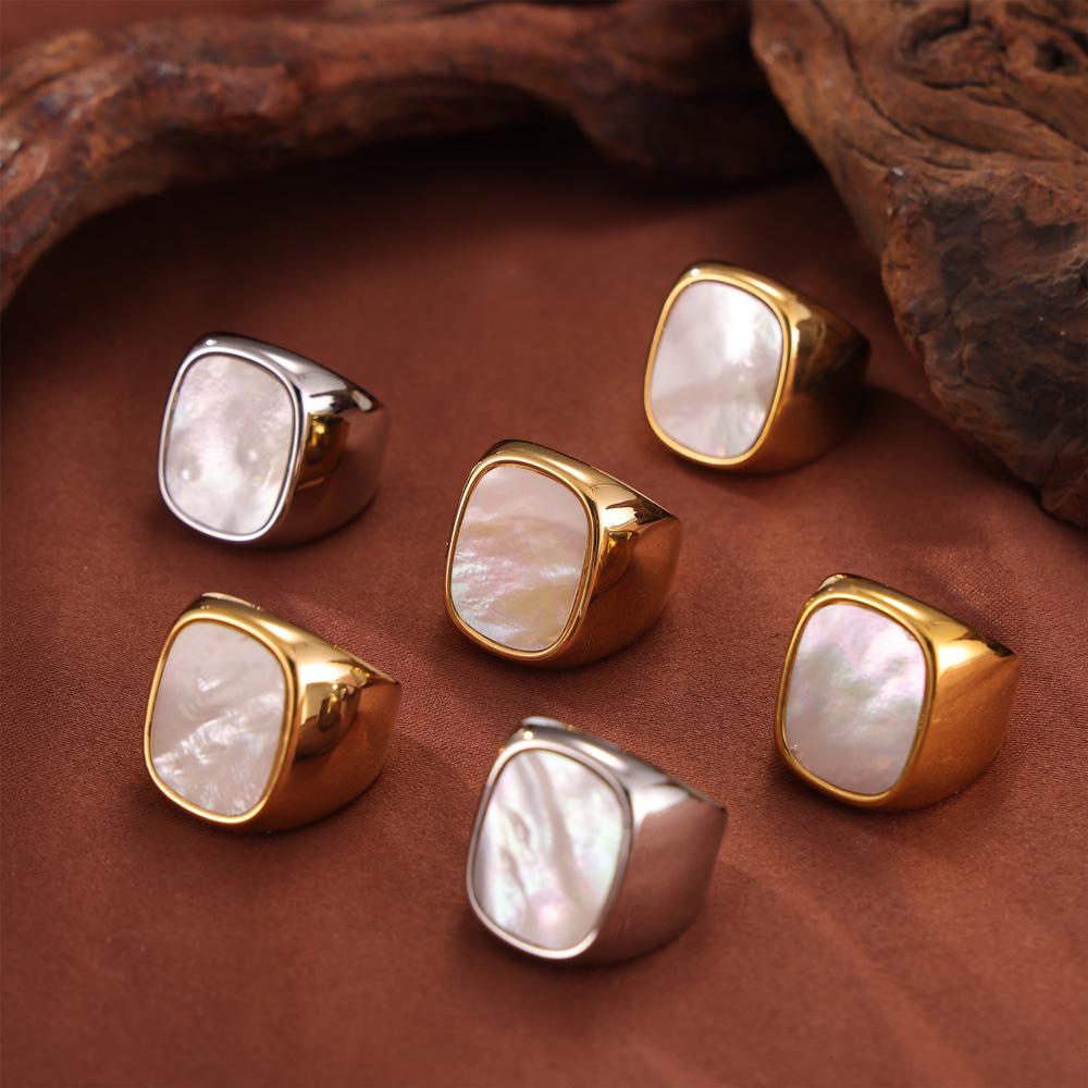 

White Shell Geometric Titanium Steel Ring - Women s 18K Gold Non-Fading Jewelry