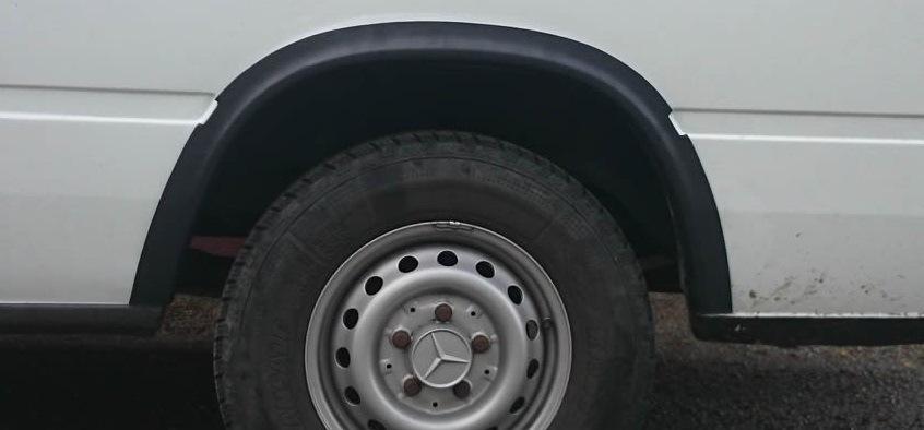 Căptușeli de arc (6 buc, negru) pentru Mercedes Sprinter W901/902/903/904/905 1995-2006