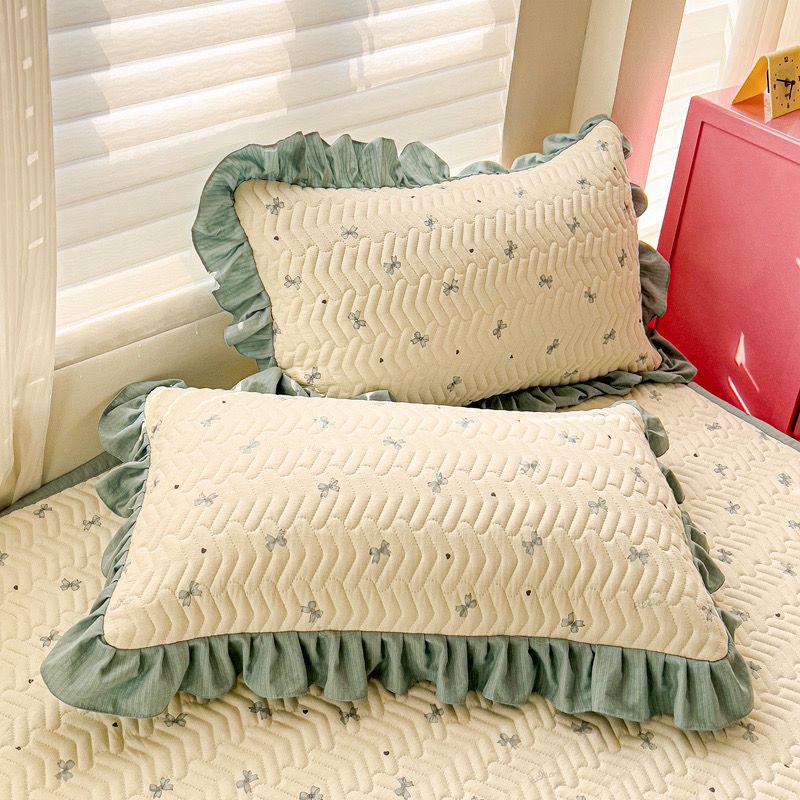 

Korean Princess Double Layer Quilted Lace Pillowcase, 48x74cm, All-Season 48*74cm Pillowcase with Lace