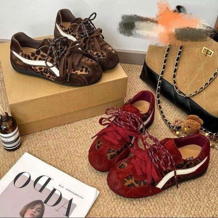 Cowhide version 2025 autumn new red leather German training shoes racing shoes women's sports and leisure shoes Forrest Gump shoes