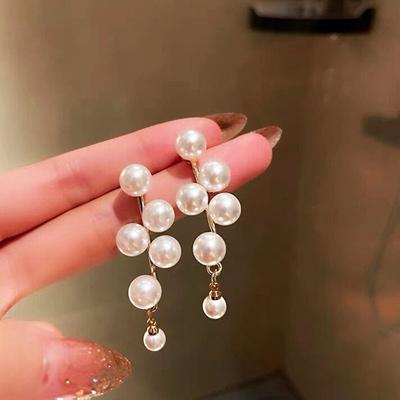 Nové korejské designové trendy sladké roztomilé perlové náušnice pro ženy, módní elegantní velké elegantní náušnice, párty šperky