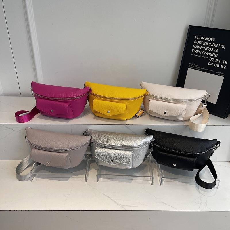 Trendy women's chest bag large capacity leisure sports crossbody shoulder bag women's breast bag urban simple style