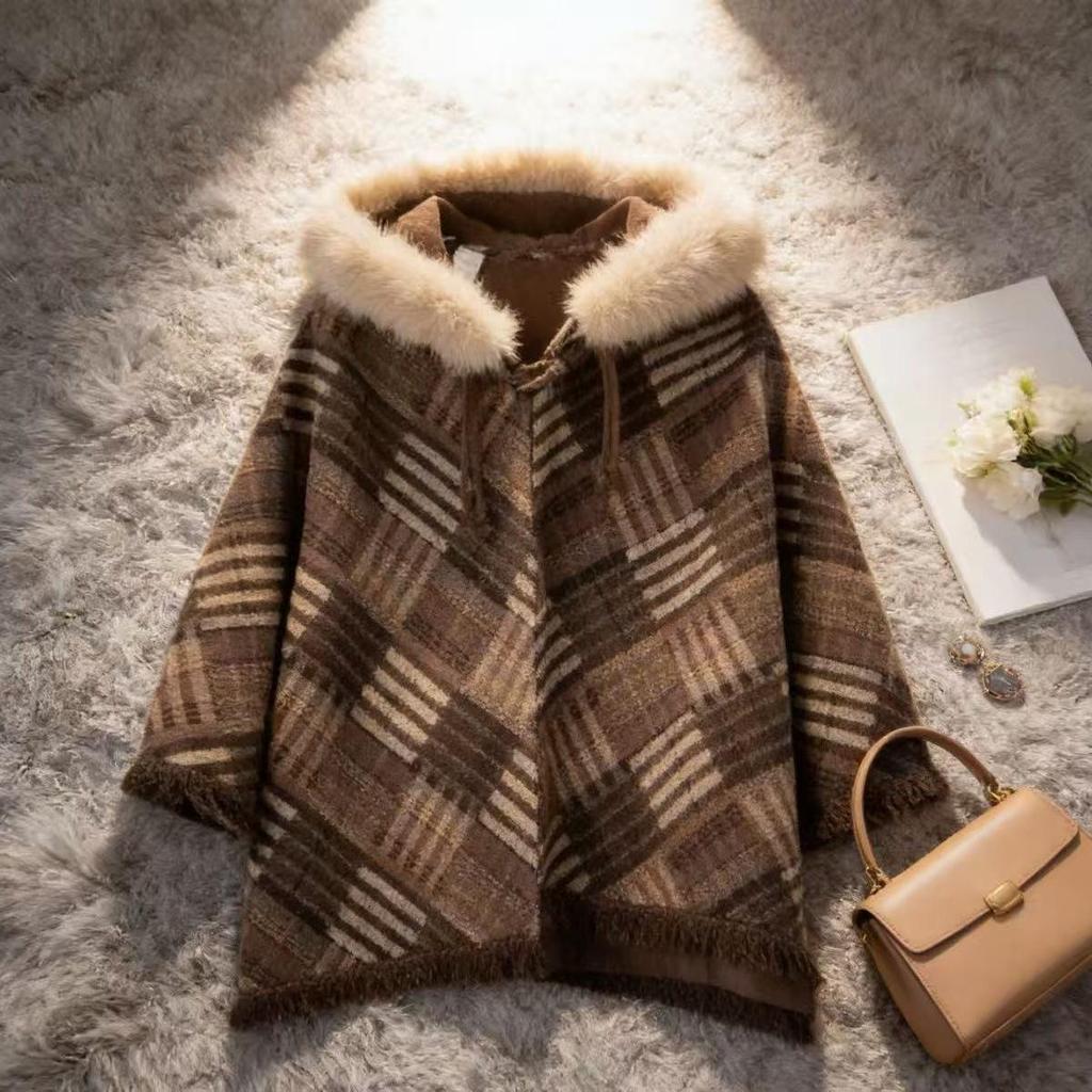 High-End Maillard-Style Plaid Cape Shawl Coat for Women, Petite Sizes - Fall/Winter 2026 Edition