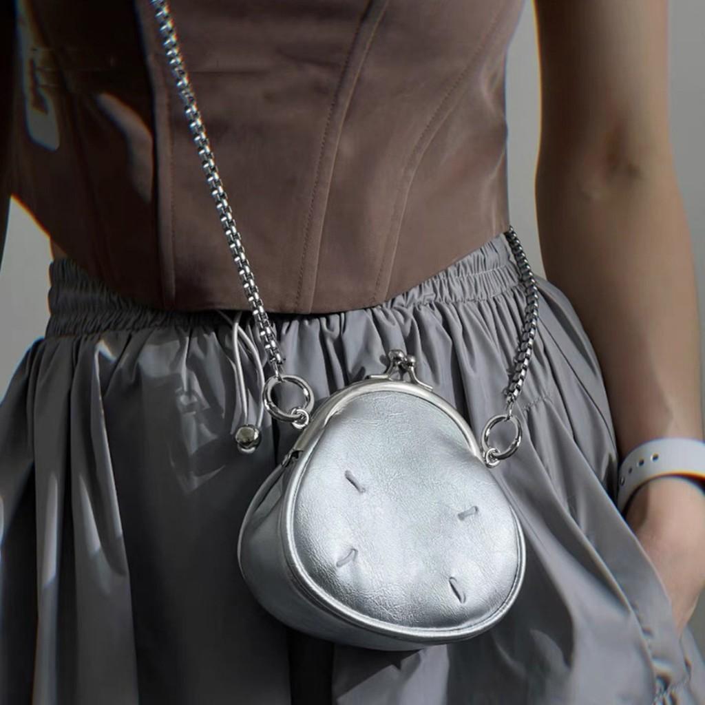 IELGY versatile texture mini cute texture clip chain texture shoulder crossbody women's bag