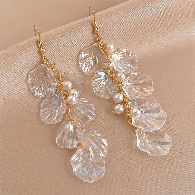 Retro Elegant Acrylic Flower Tassel Earrings - European & American Fashion Niche for Women