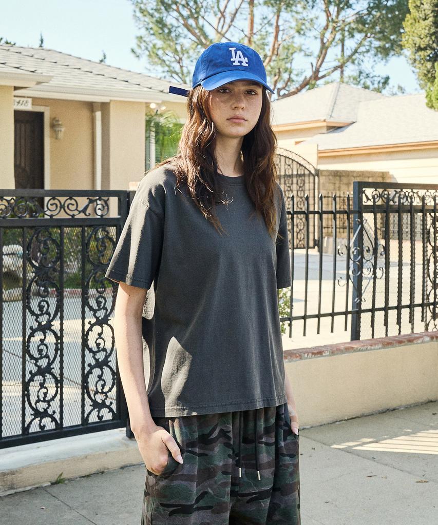 Peullukeu Crop Slam Logo Pigment Short Sleeve T-Shirt Dark Grey Fst752C