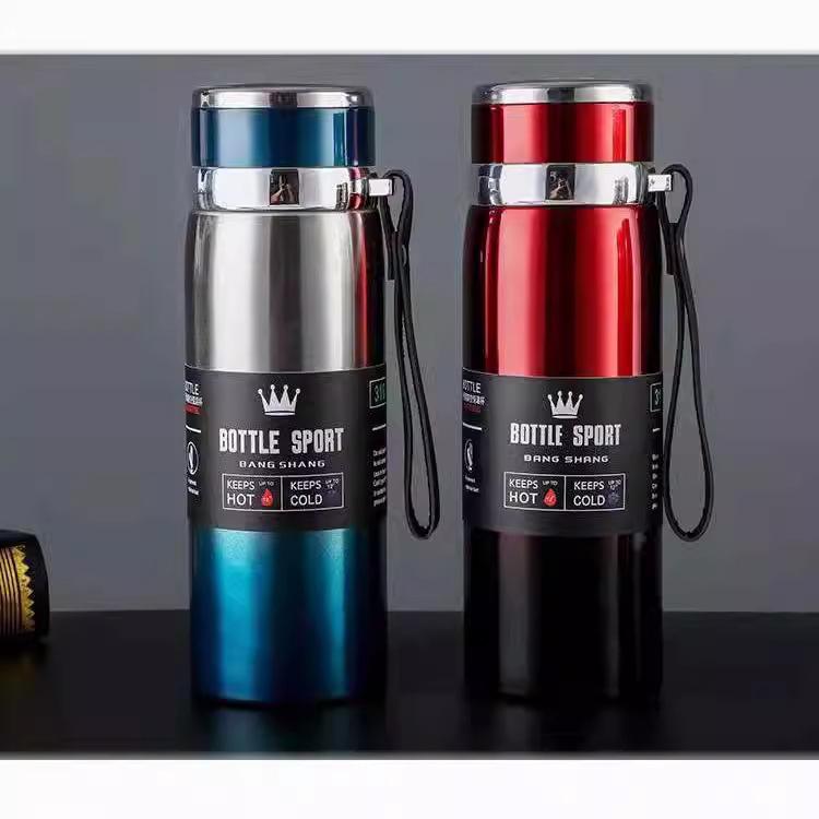 Large Capacity Insulated Stainless Steel Water Bottle with Portable Lanyard