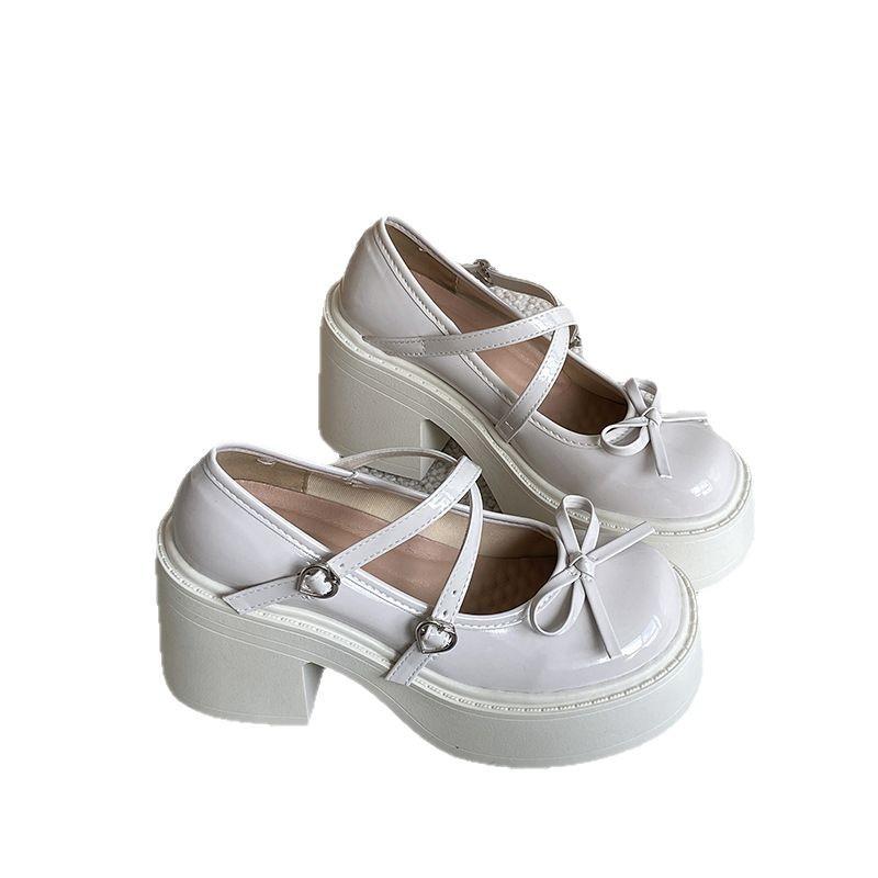 Shallow Mouth Small Leather Shoes Small Man Increases Height Mary Jane Summer 2025 New Retro Temperament with Skirt Single Shoes Women