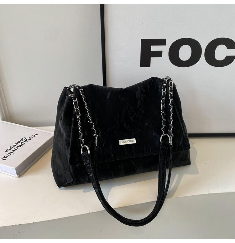 Premium Sense Simple Underarm Bag 2025 New Women's Bag Fashionable Large Capacity Shoulder Bag Trendy Versatile Messenger Bag