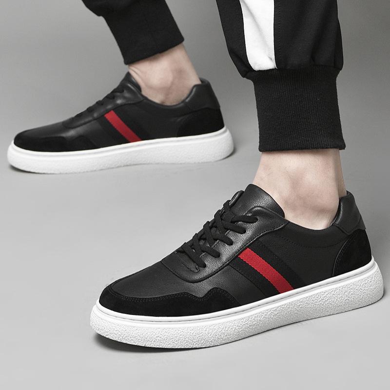 Men's Shoes Spring Korean Version Youth Light White Shoes Soft Sole Fashion Sports Shoes Casual Board Shoes Men