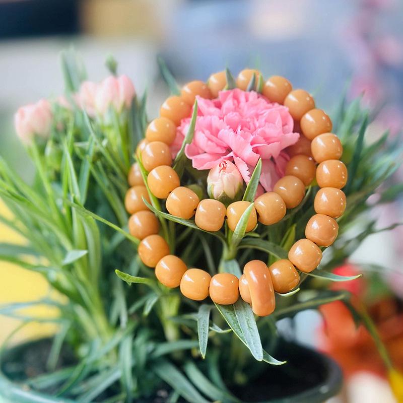 Weathered Buddhist Beads Bracelet with King Kong Knot and Lotus Bodhi Design