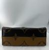 [Pre-Owned] Louis Vuitton Onthego MM 'Brown Giant Monogram/Brown Monogram Reverse Canvas' - Excellent #XMUC04