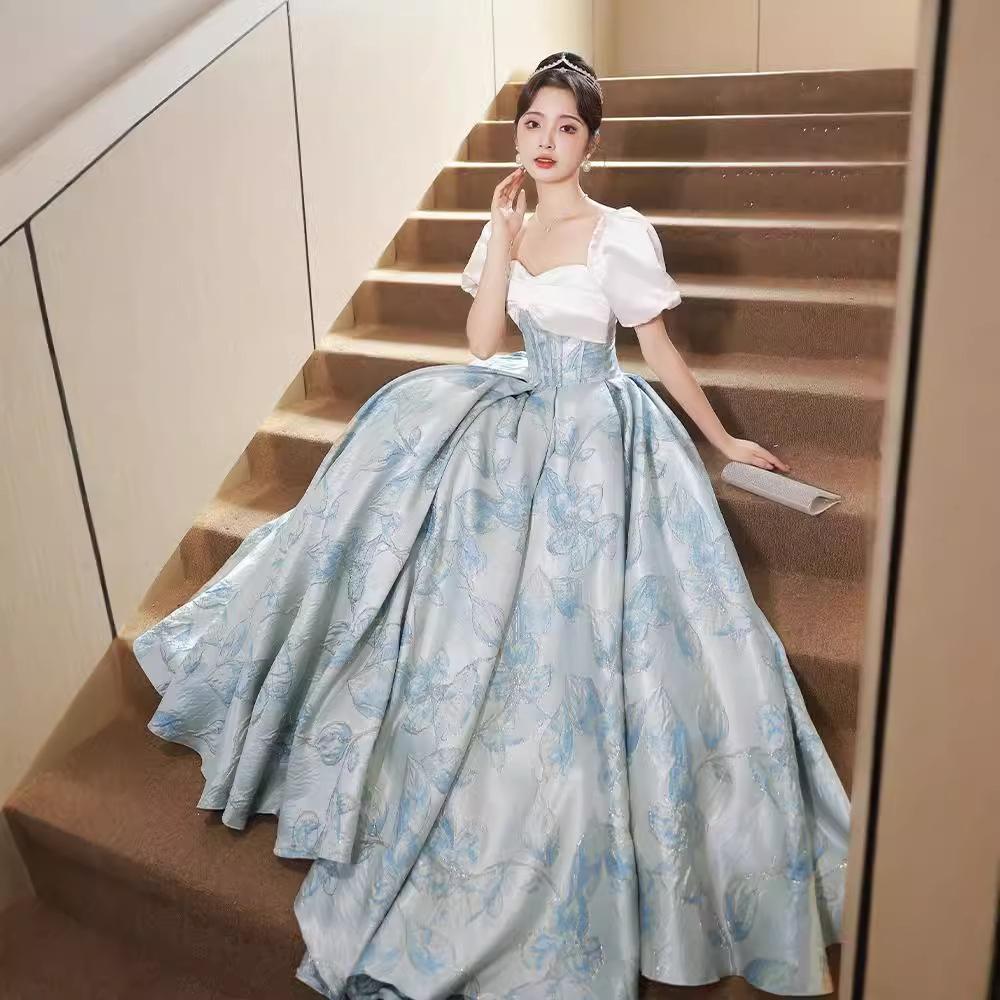 One-word shoulder blue evening dress skirt femininity art style light luxury niche feeling French host annual meeting