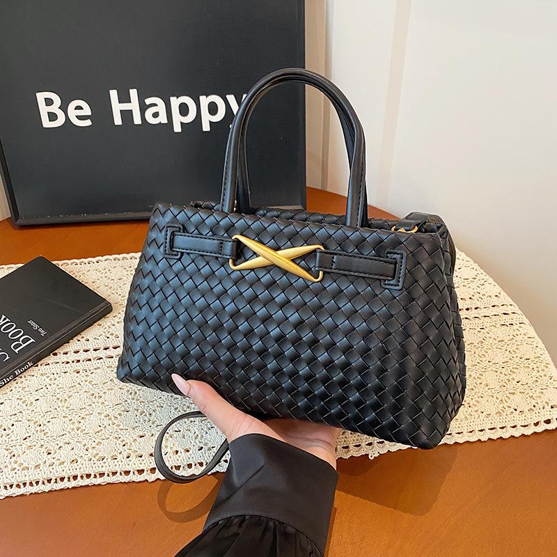 New French woven bag femininity versatile commuter handbag metal bow shoulder messenger bag