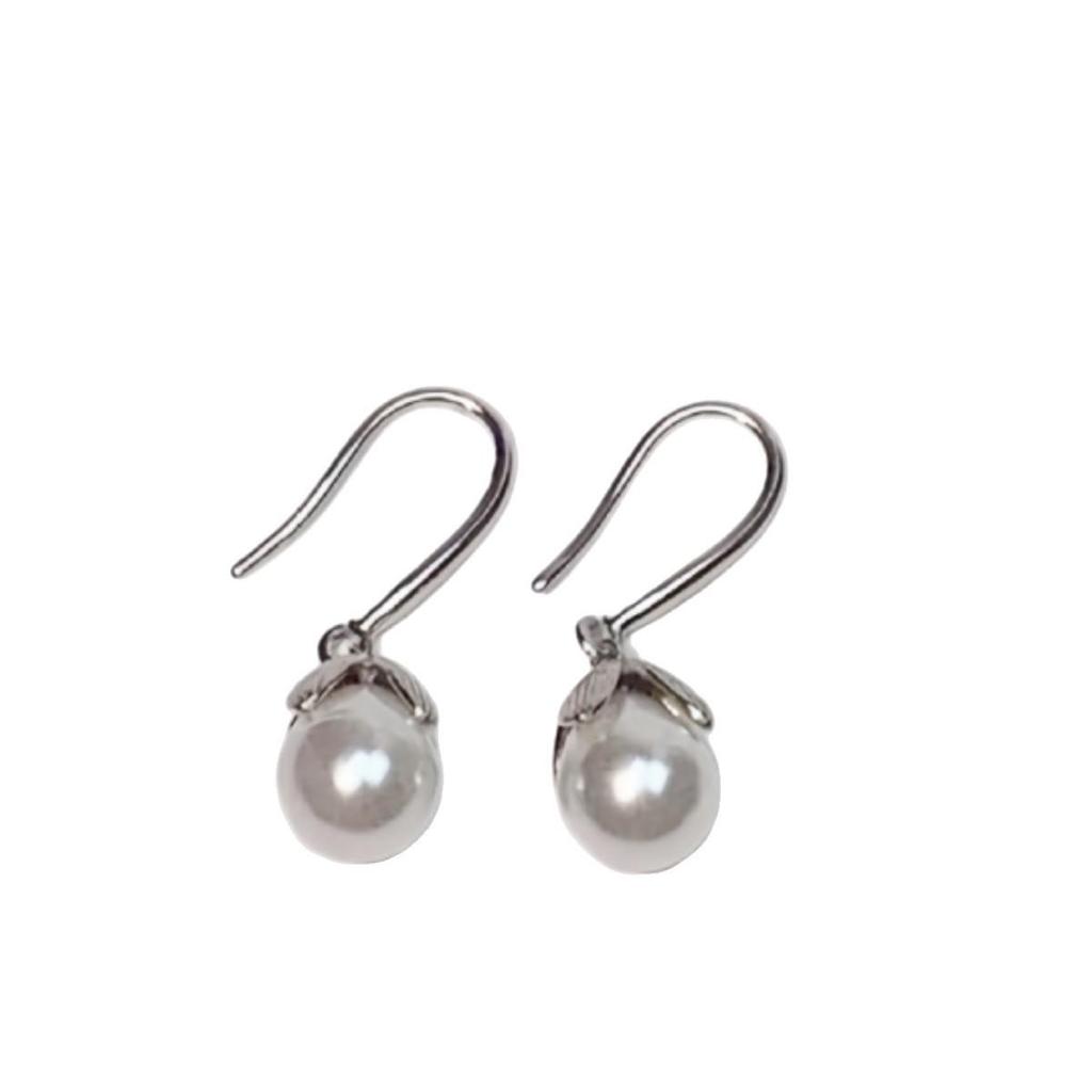 Retro Flower Pearl Ear Hooks: Elegant and Simple Luxury Earrings for Women