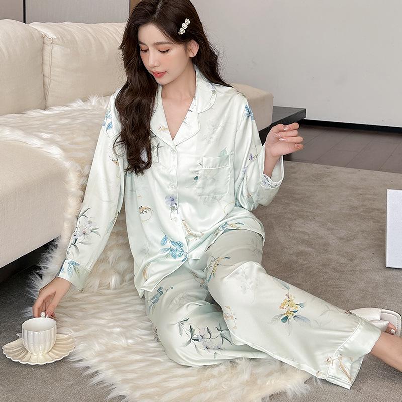 2026 Women's Plus Size Long Sleeve Printed Pajamas, Chinese-Inspired, Ice Silk, Versatile for Home or Outside