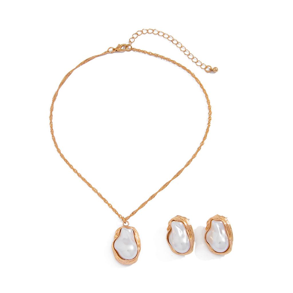 Accessories French Irregular Alloy Collarbone Chain Set Stylish Elegant Pearl Pendant Necklace Women