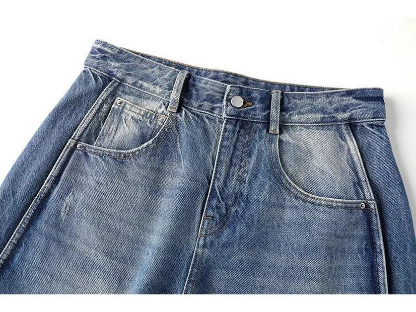 Spring 2025 Wide-Leg Flattering Jeans: Loose Fit, Hip-Covering, Banana Pants Style (5P2E11540)