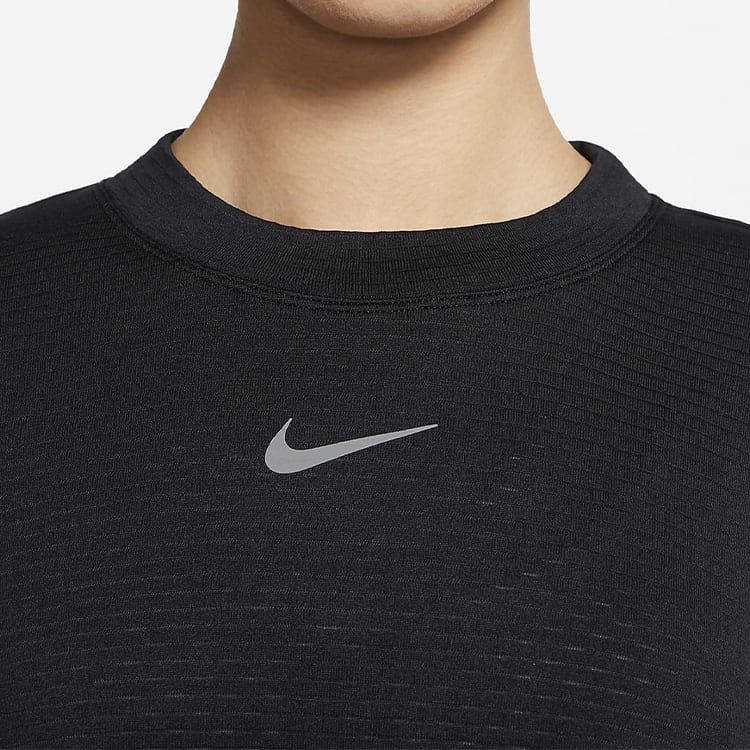 Nike Sweatshirts Women's Black Crew Neck Moderate Regular CU3394-010