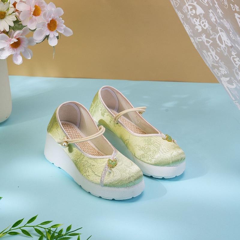 

Old Beijing cloth shoes plain and elegant low-heeled women s single shoes Hanfu shoes people new plain dark flower thick heel new shoes 40