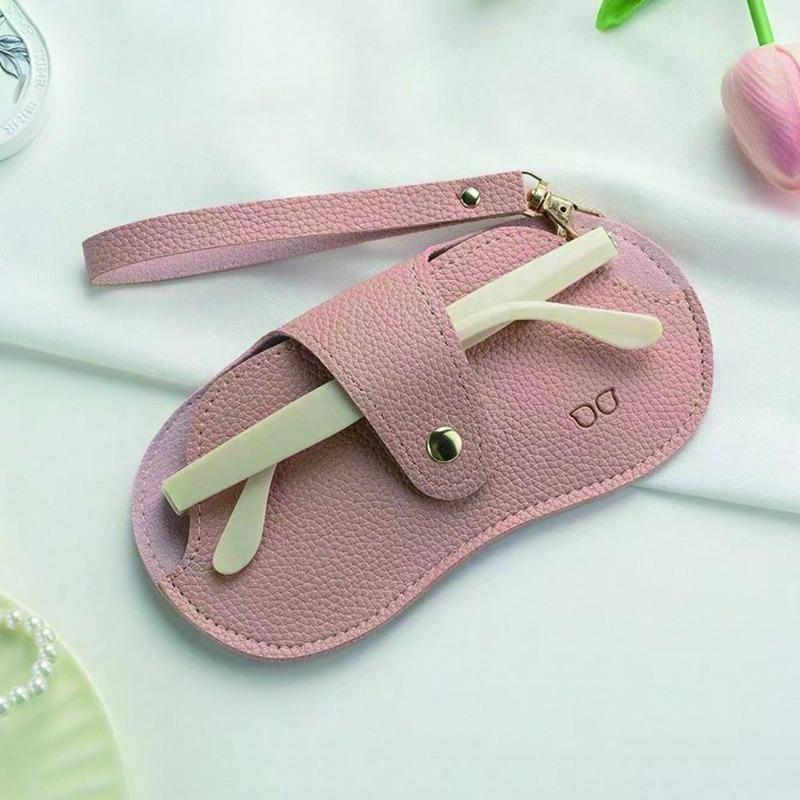 Portable Sunglasses Pouch Leather Neck-Hanging Eyeglass Case Anti-Pressure Protective Sleeve Fashionable Storage Bag for Eyewear