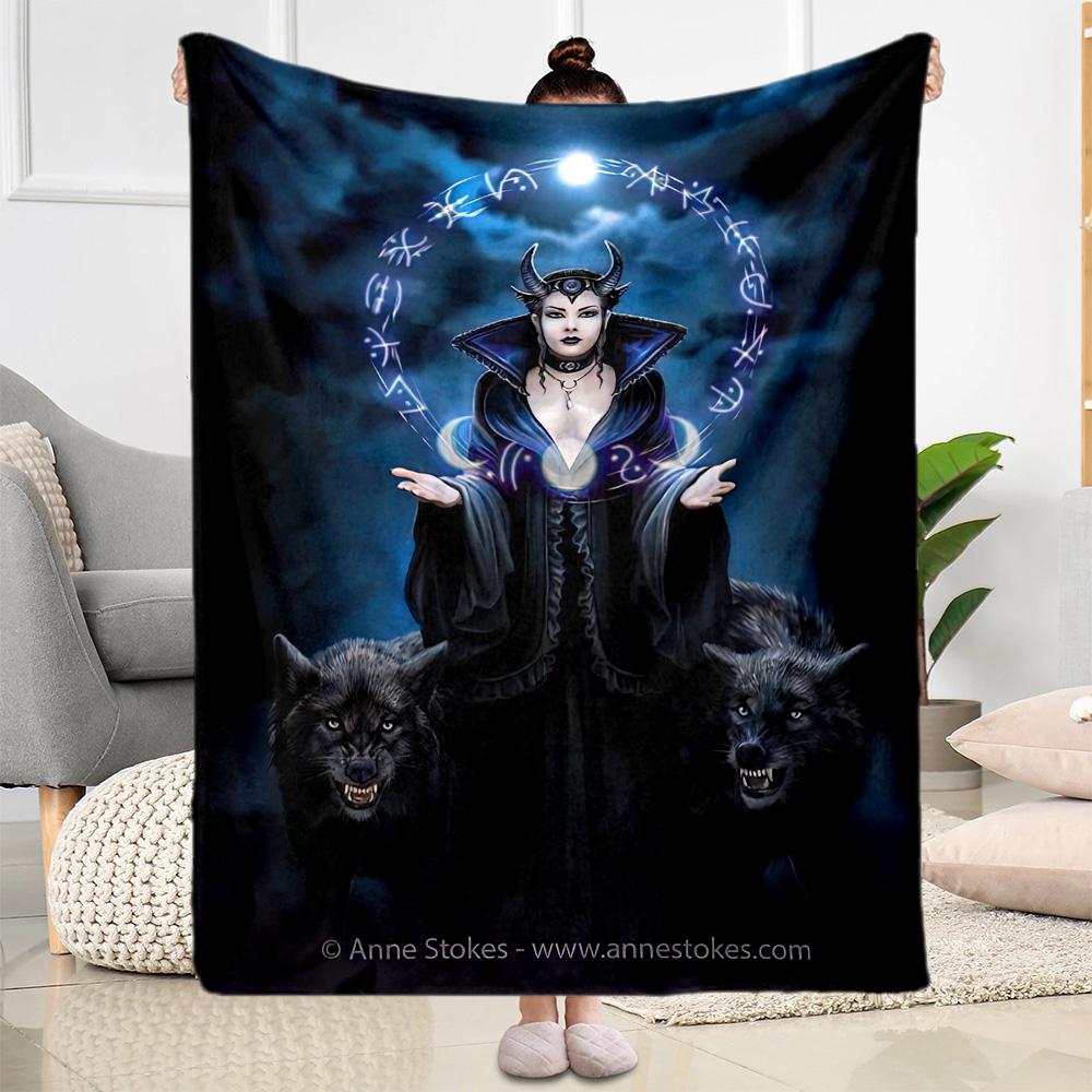 Gothic Style Blanket Soft & Cozy Great for Bed Chair Livingroom Four Seasons Universal Playful Design Suitable for Gifting Relatives and Friends