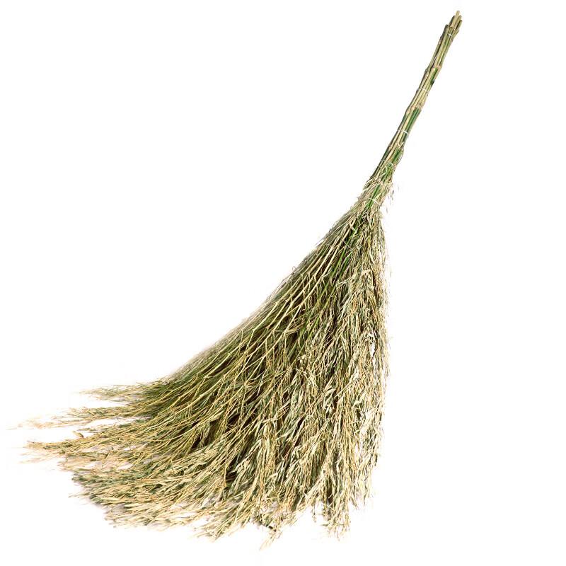 Zhuang Taitai Outdoor Bamboo Broom