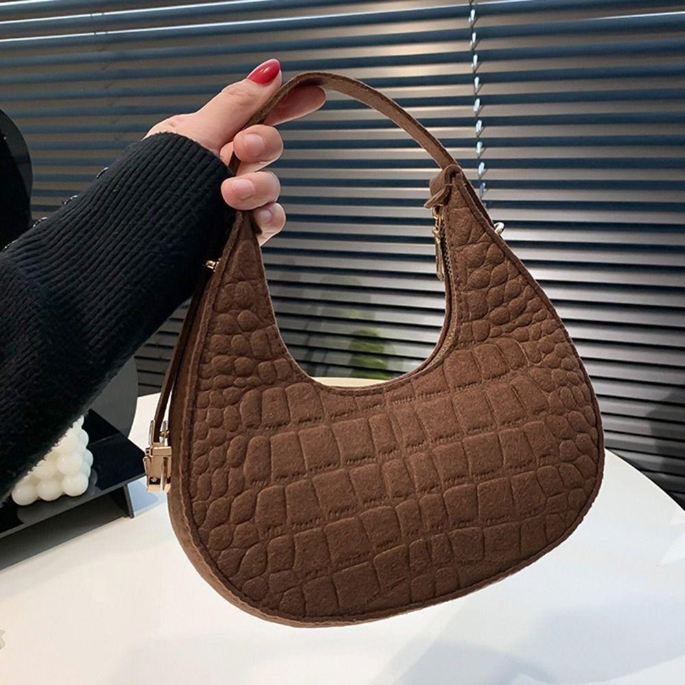 Korean Style Cloth Shoulder Bag Solid Color Felt Handbag Versatile Underarm Bag  Girls