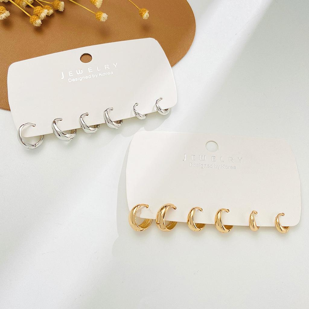 Cross-border Simple Earrings, High-end Niche Men's and Women's European and American Alloy Earrings, Personalized Temperament, Rock Punk Earrings.