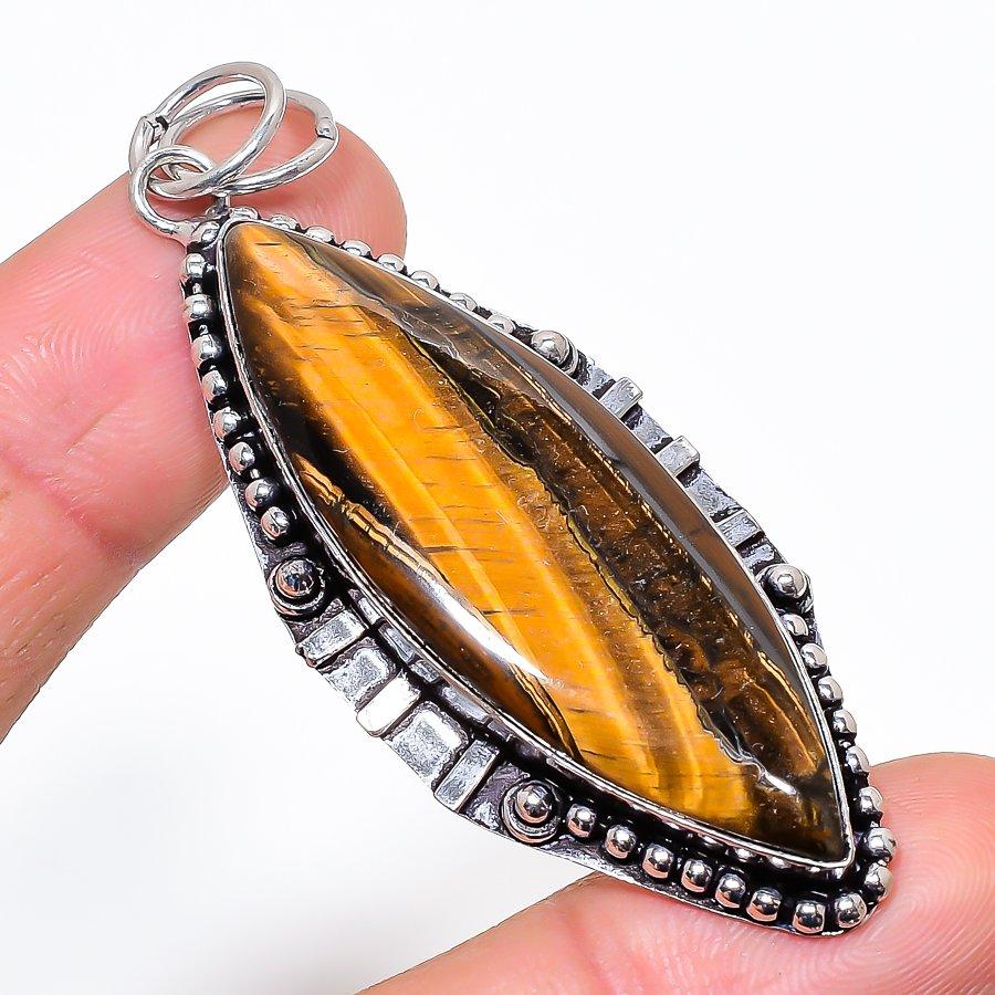 

Natural Tiger Eye Gemstone 925 Sterling Silver Jewelry Pendant 2.80 C3h37