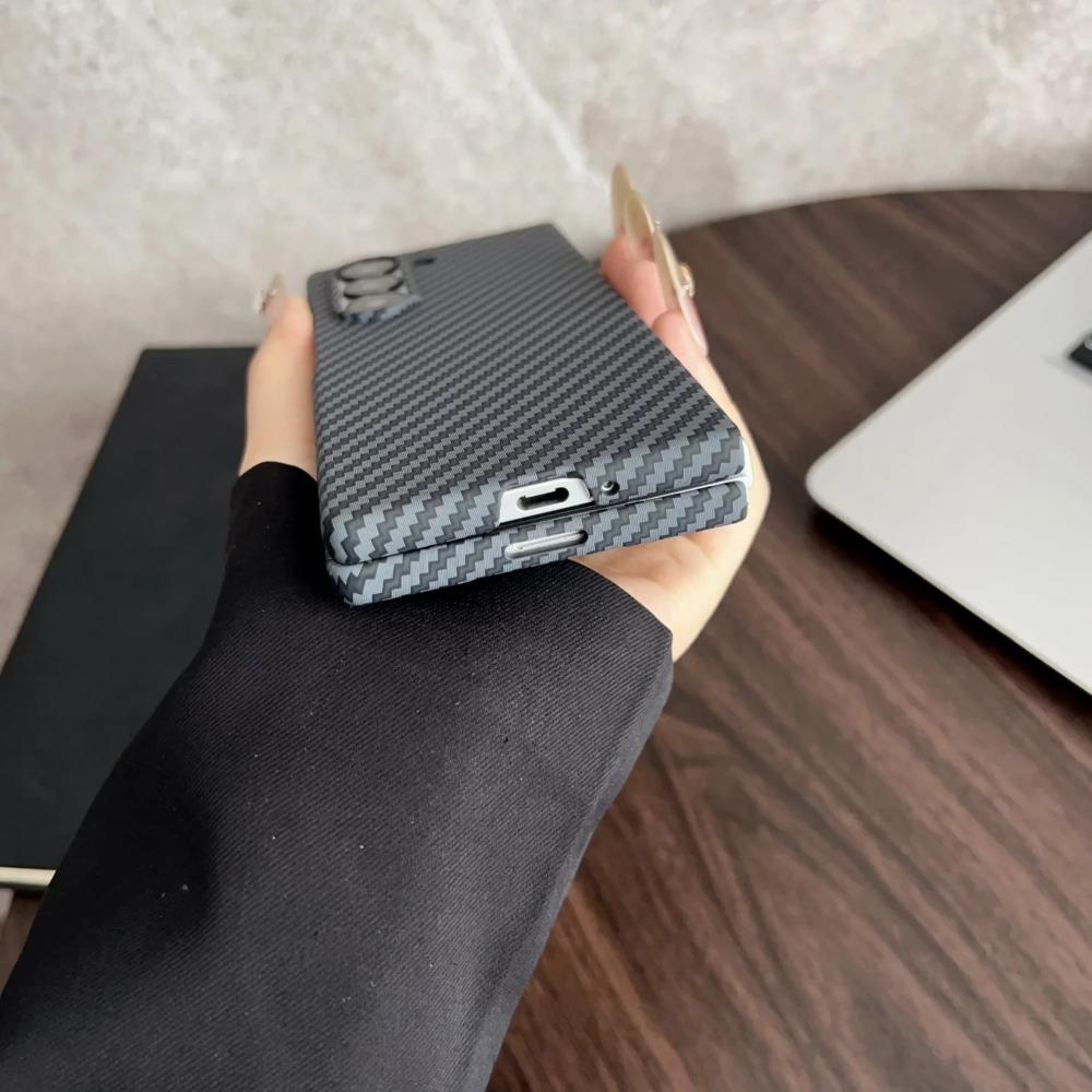 Premium Ultra Slim Carbon Fibre Magnetic Phone Case for Samsung Galaxy Z Fold 7 6 5 4 3 Screen Full Film Anti-Drop Protect Cover