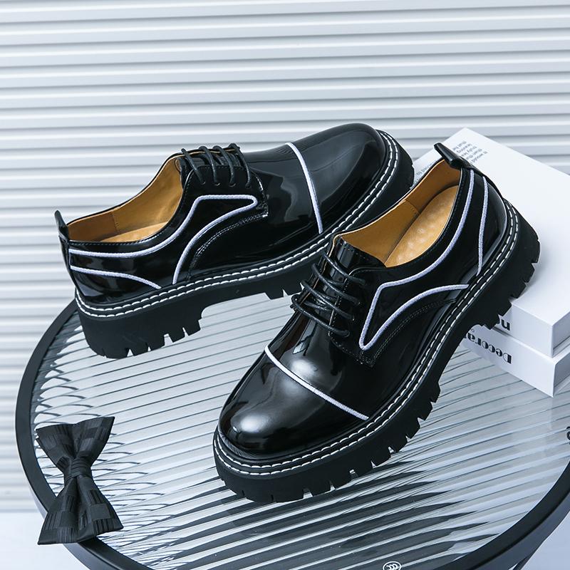 Fashion New Street Style Mens Casual Leather Shoes Anti Slip Comfortable Sneakers Stylish Shiny Leisure Shoes Male Formal Dress Footwear