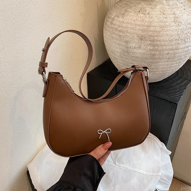 

Премиальные весенне-летние новые универсальные женские сумки простые и красивые, ретро, повседневные, портативные, на плечо, подмышку коричневый