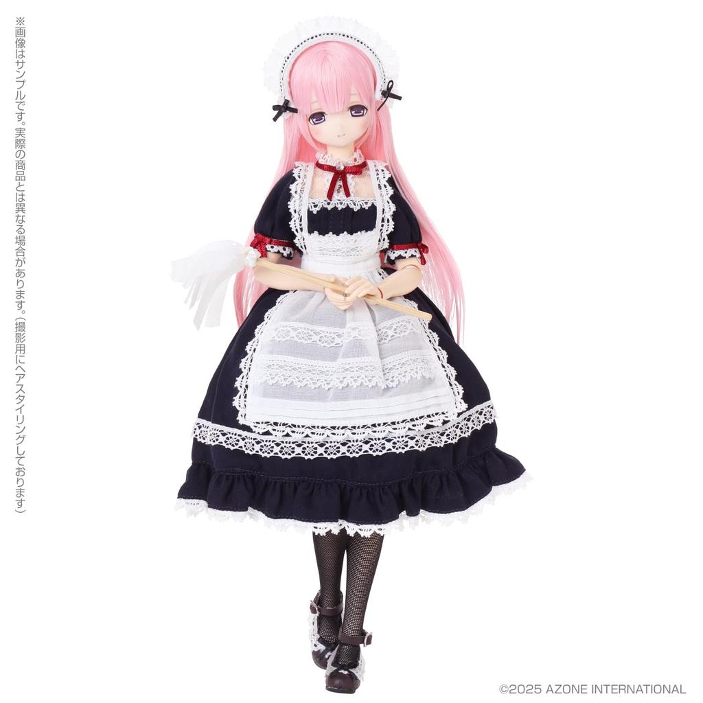 Azone International Family Mia Nocturnal Navy Articulated Doll ExCute (Loyal Maid, Ver.) Painted,
