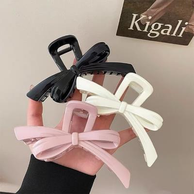 Accesorios para el cabello – Pinzas y clips para el pelo