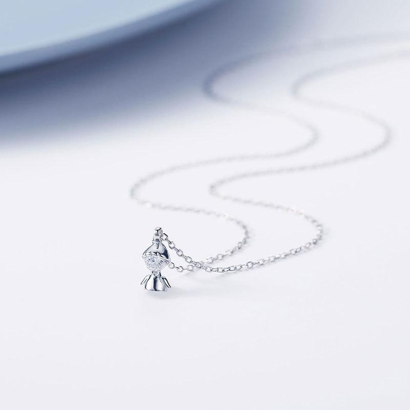 Little Angel Pendant Necklace Temperament Mini Cute Sweet Collarbone Chain Student Decoration New Style