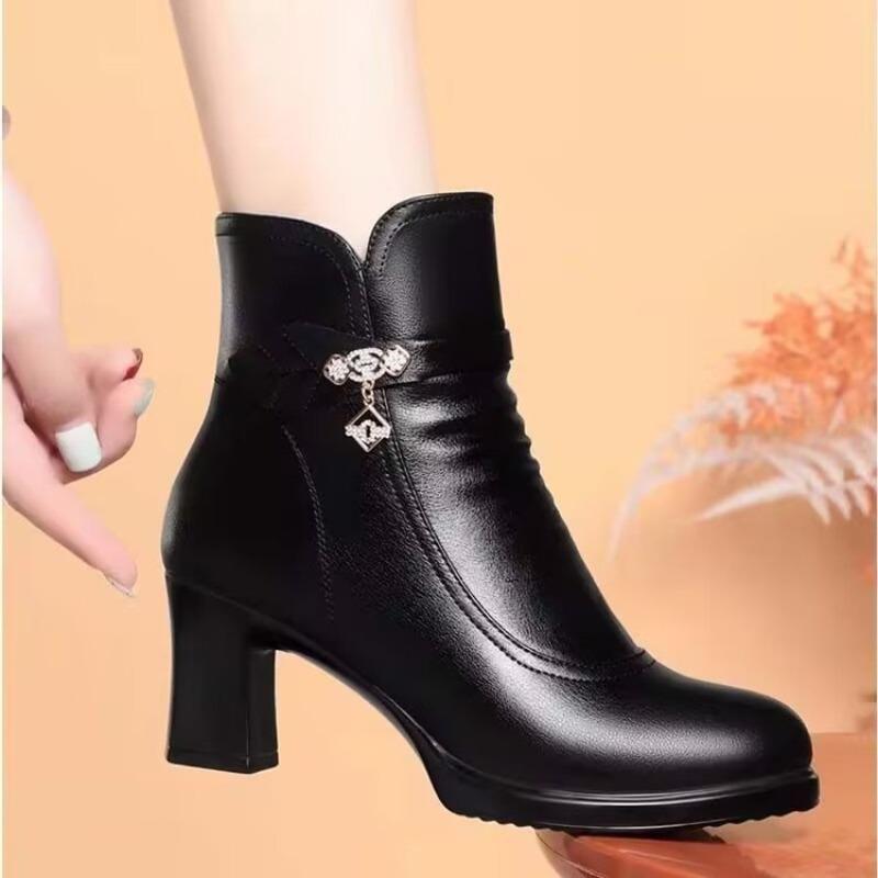 Women's Cotton Boots Winter New Fashion High-heeled Short Boots Women's Boots Piled Thickened Warm Non-slip Comfortable Boots