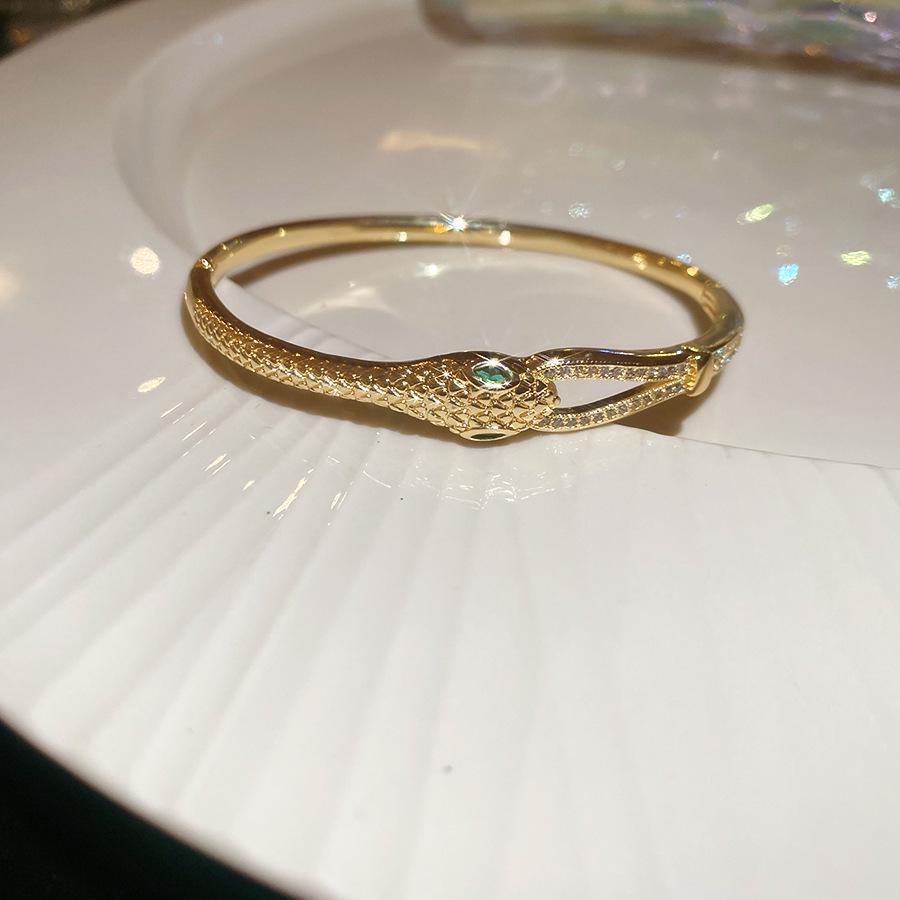 Banquet Luxury 18k Gold-Plated Zircon Snake Bracelet - Fashionable High-End Jewelry for Women