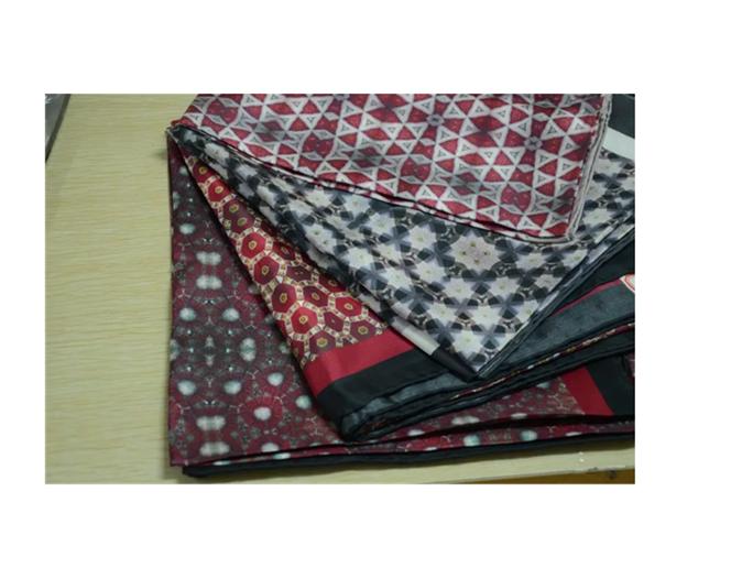 Digital Print 100%twill Silk Women Silk Scarf жёлтый