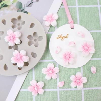 Fiori di Ciliegio Stampo Creativo in Silicone Fatto a Mano Aromaterapia Auto Armadio Finestra Annuncio Fiore Decorativo Mini Gesso